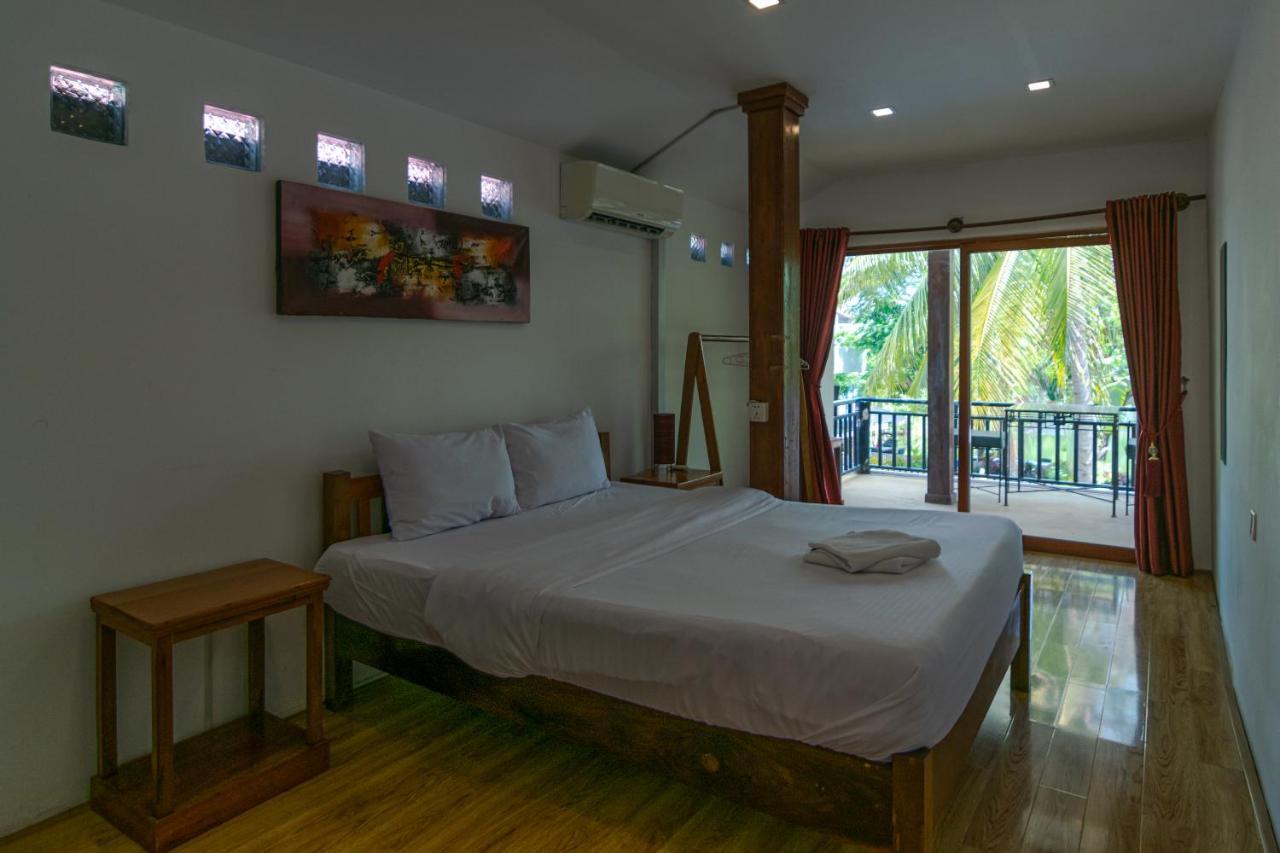 Samathi Lake Resort Phnompen Kültér fotó