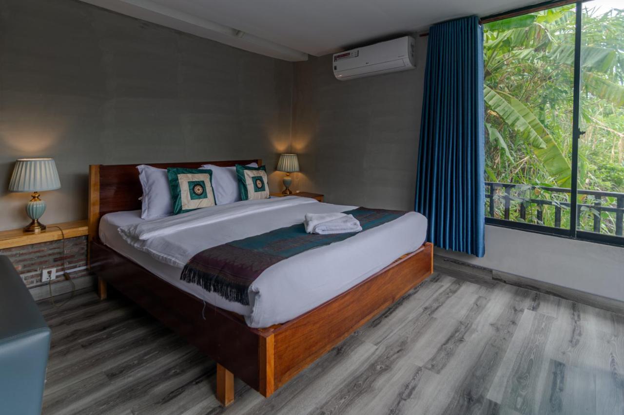 Samathi Lake Resort Phnompen Kültér fotó