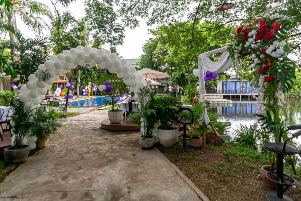 Samathi Lake Resort Phnompen Kültér fotó